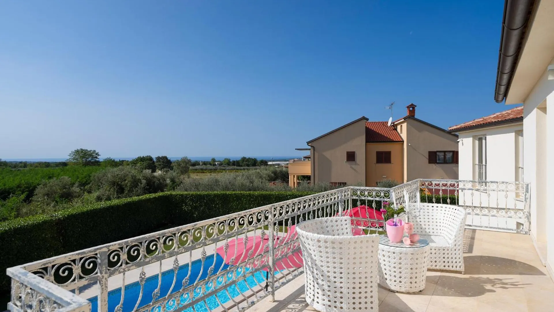 Villa Bincila For 12 People Near Porec With Sea View & Beautiful Garden Labinci 크로아티아